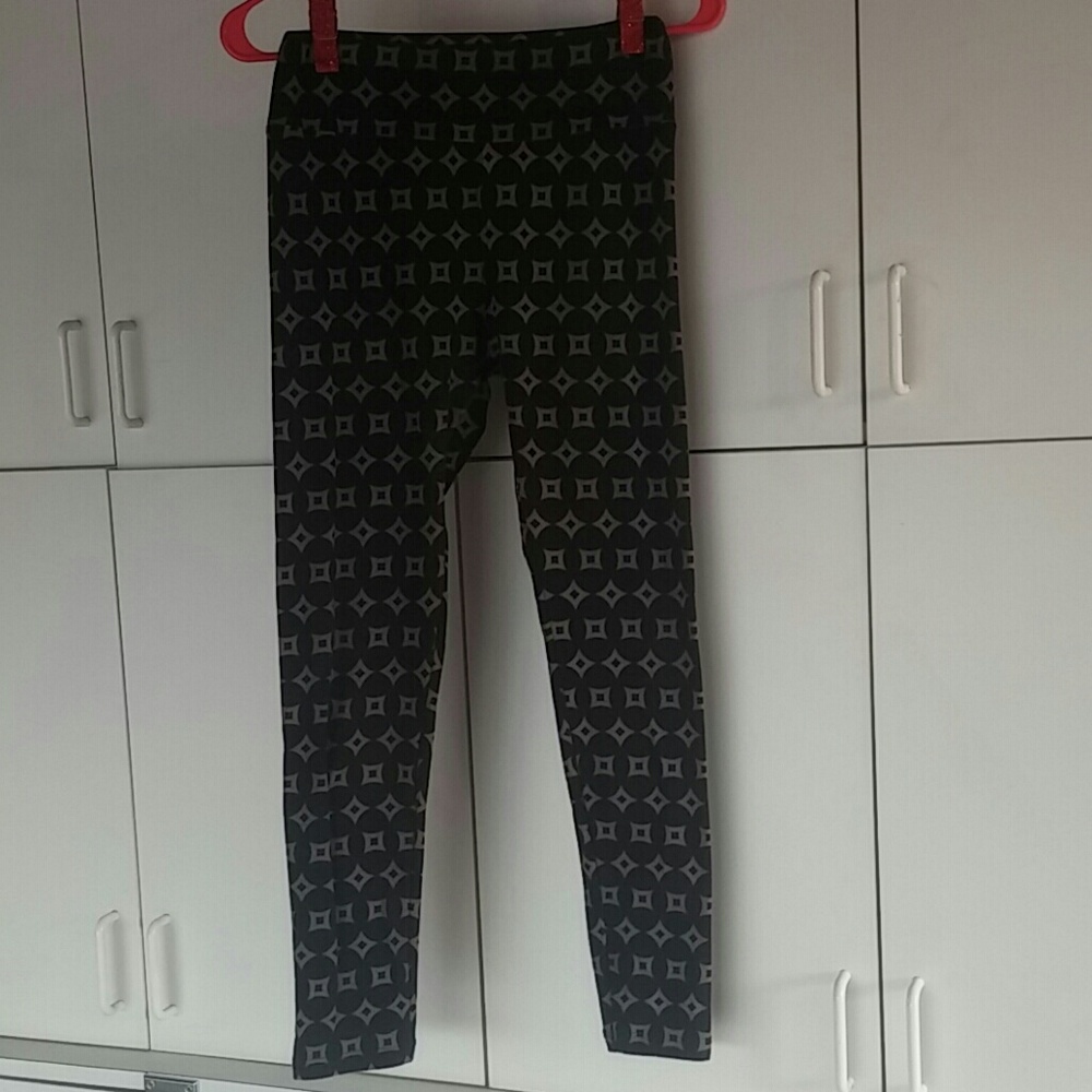 Lula Roe leggings - Picture 2 of 4